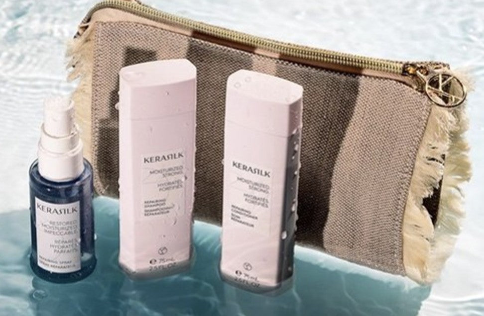 Kerasilk reisset drijvend op water