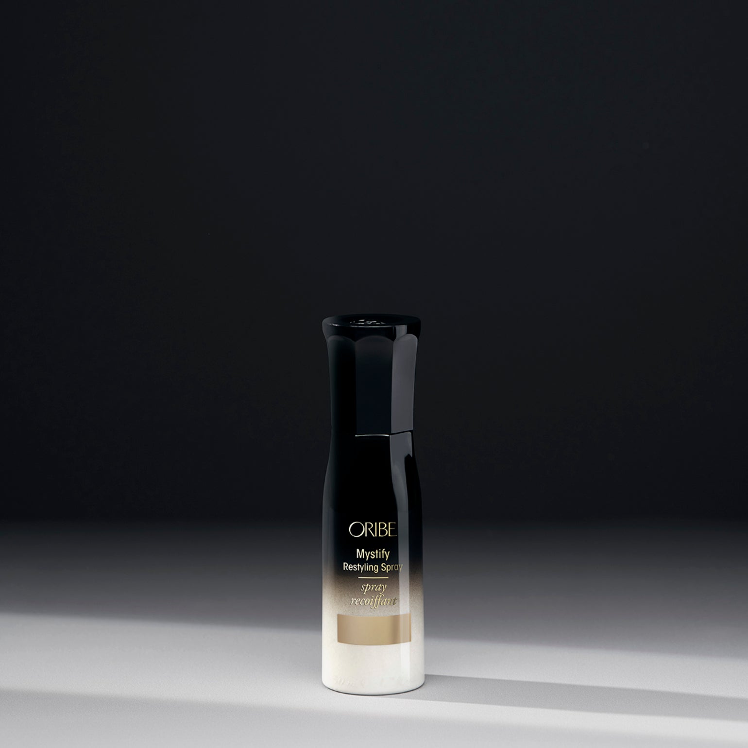 Oribe Mystify Restyling Spray beeld 3
