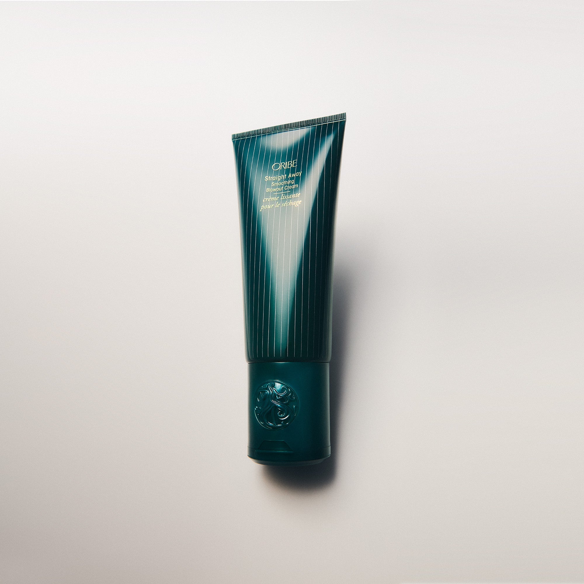 Oribe Straight Away Smoothing Blowout Cream beeld 3