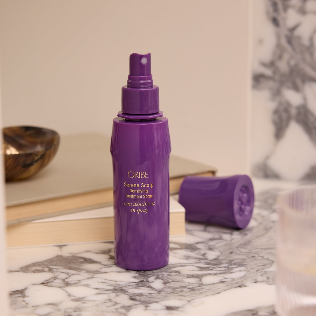 Oribe Serene Scalp Densifying Treatment Spray beeld 3