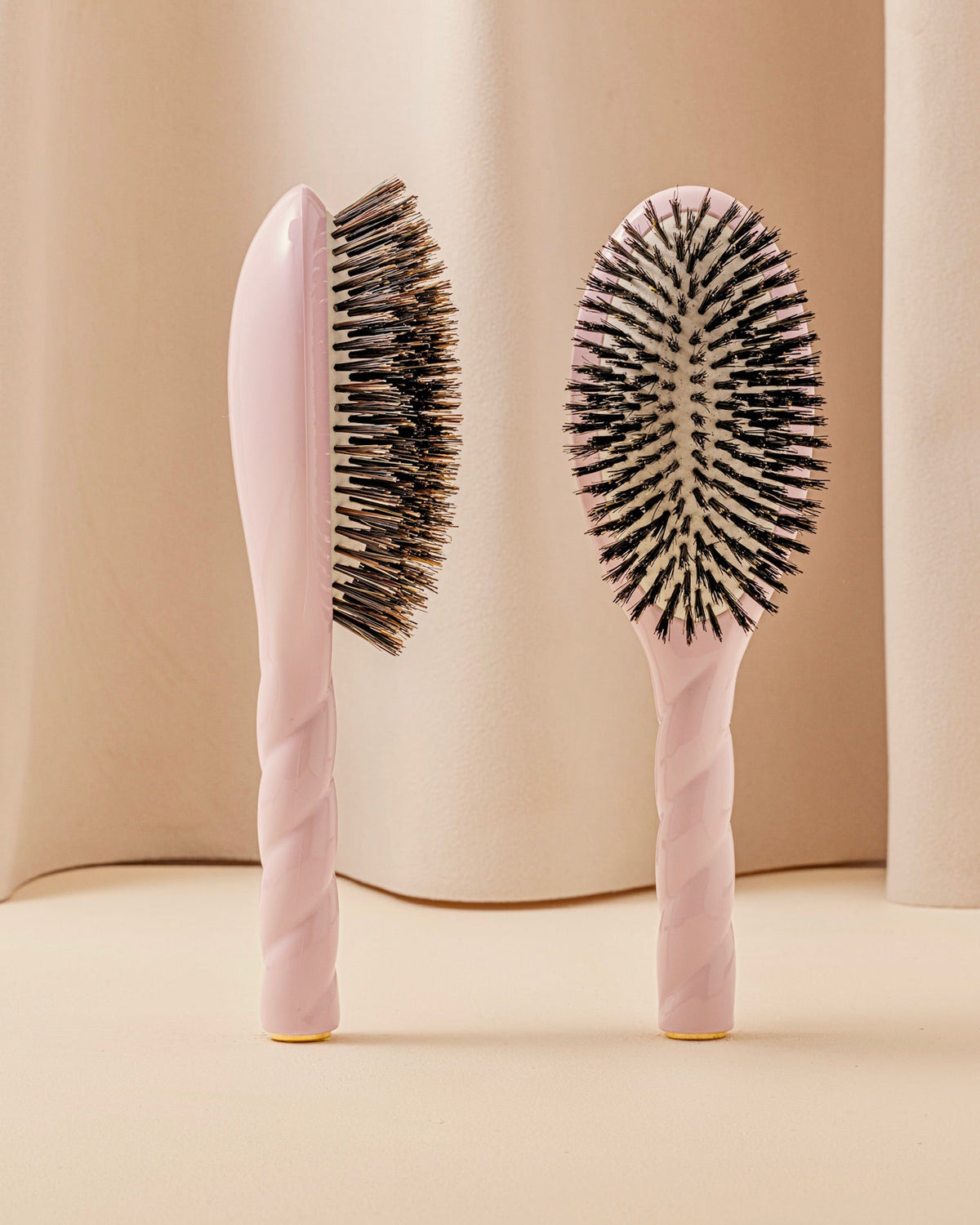 La Bonne Brosse N.01 Shine & Care Hairbrush The Universal Lilac pink
